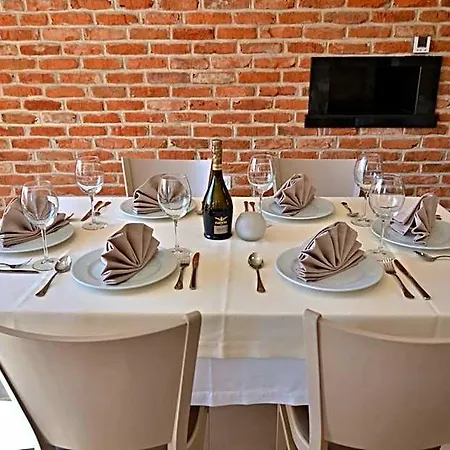 Хотел La Casa 3*