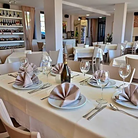 La Casa Дорково